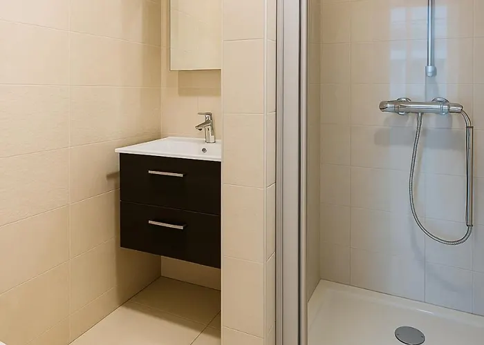 Cozy Cloche Nest - * Luxemburg